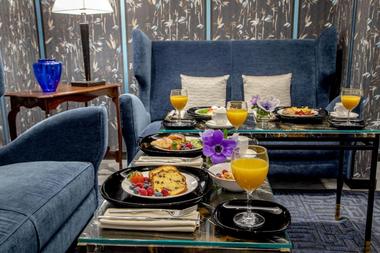 The At The Spanish Steps Luxury Collection - Mario De' Fiori Hotel Rom